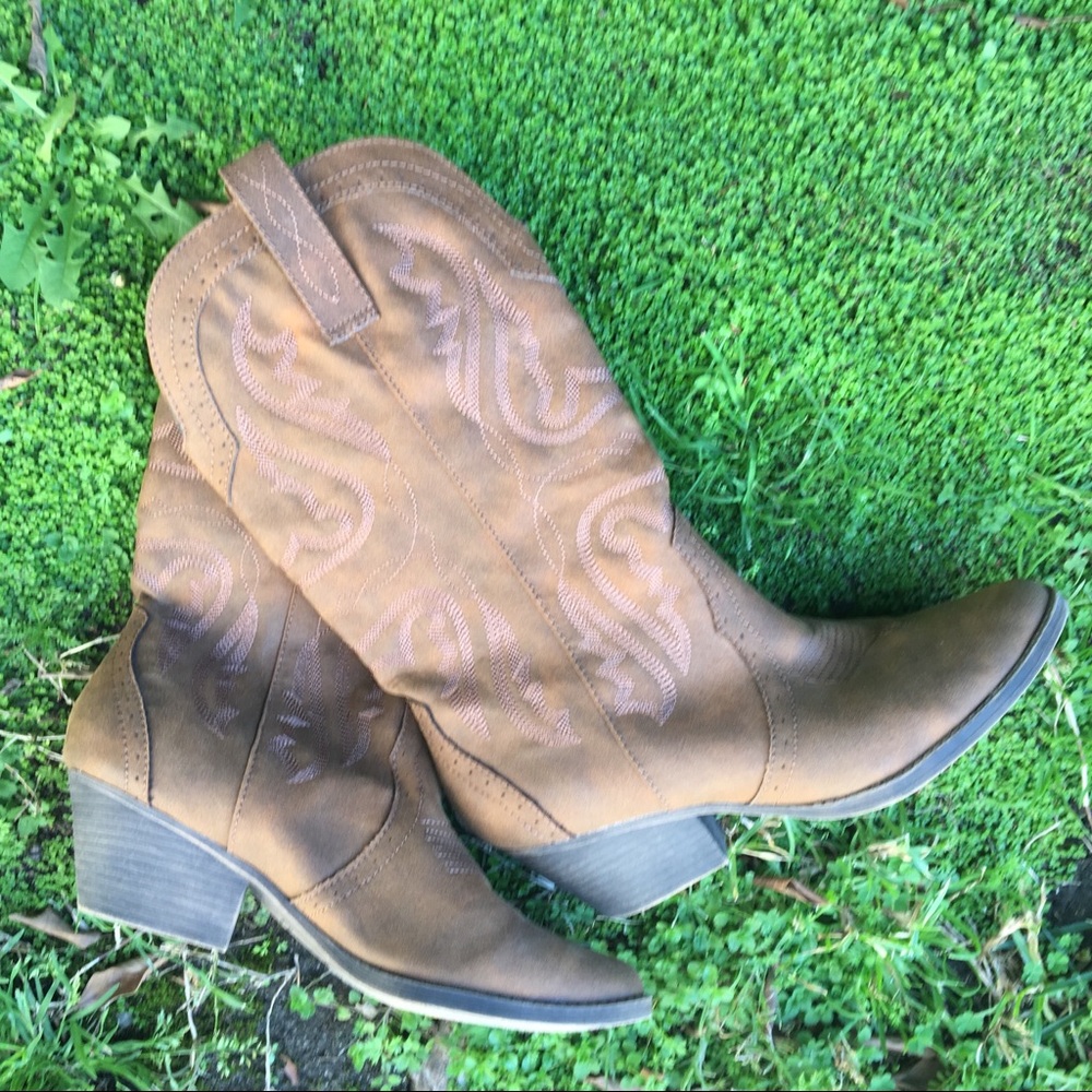 Cowgirl Boot Rampage
